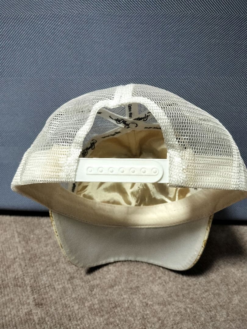 未使用に近い Ed Hardy エドハーディー タイガー刺繍キャップ
