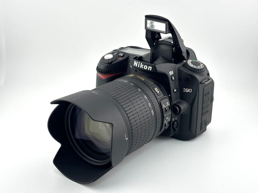 Nikon D90 一眼レフ 18-105mm VR 動作良好 付属品多数