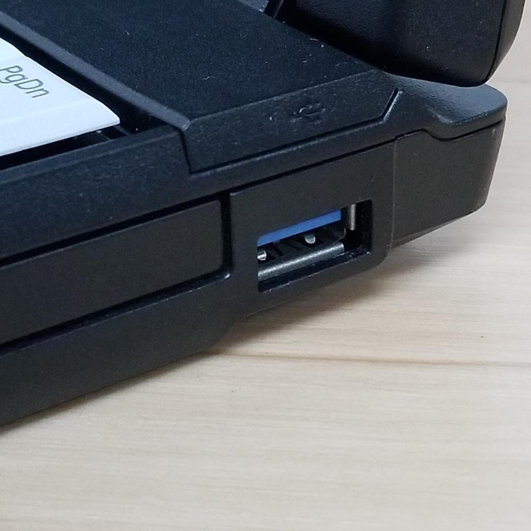 期間限定 新品SSD第8世代 Win11 即使用可ノートPC 富士通(E0472