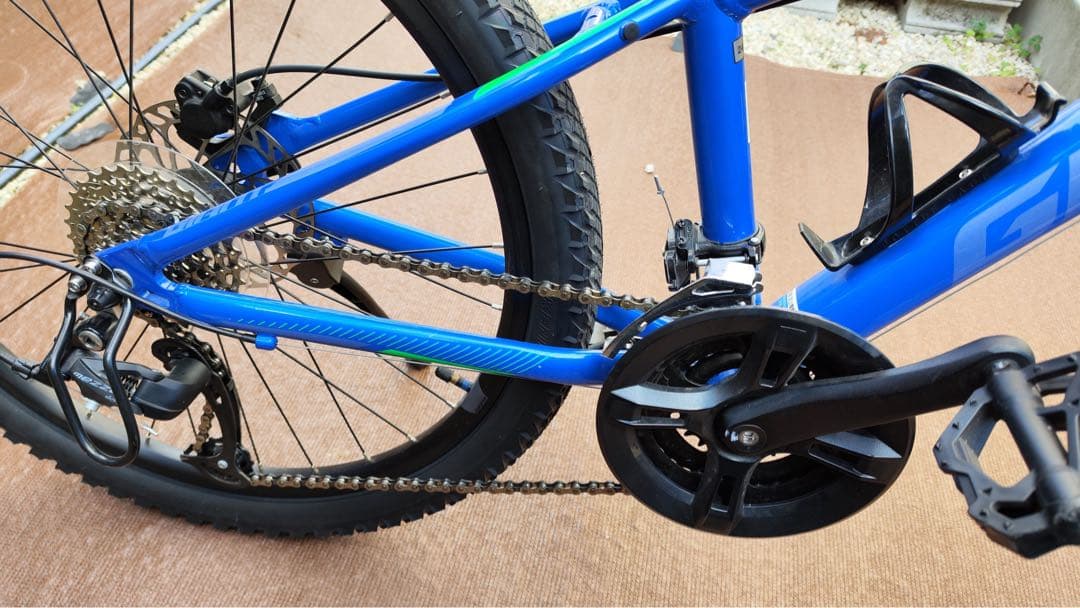 【三重県北部　引取限定】Giant マウンテンバイク 24インチ