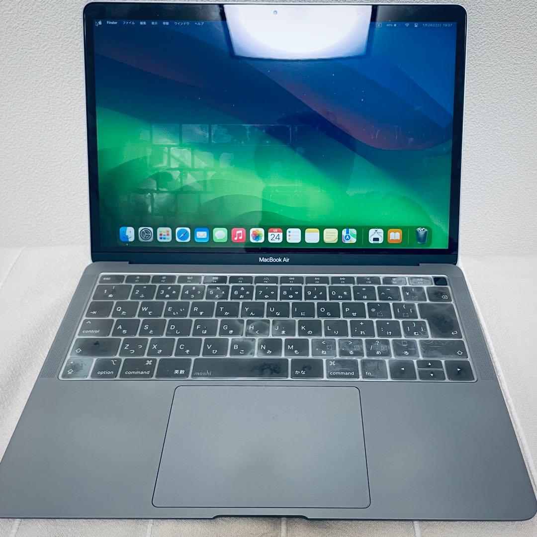 【極美品】MacBook Air Retina 13inch（2019モデル）