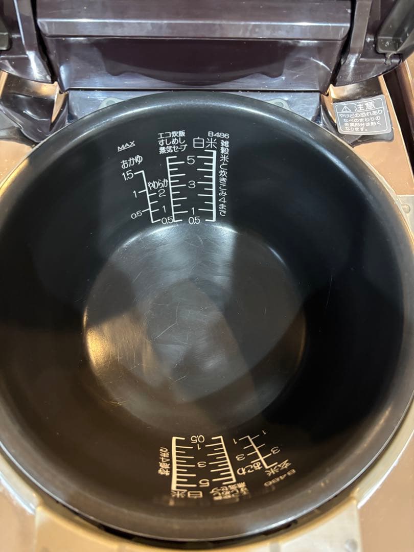 Zojirushi 炊飯器 NW-AA10