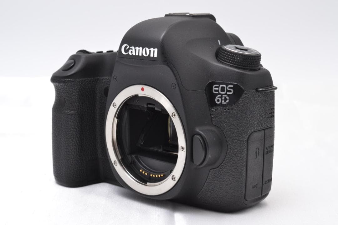 ■ 美品 ■ キャノン　Canon EOS 6D ボディ