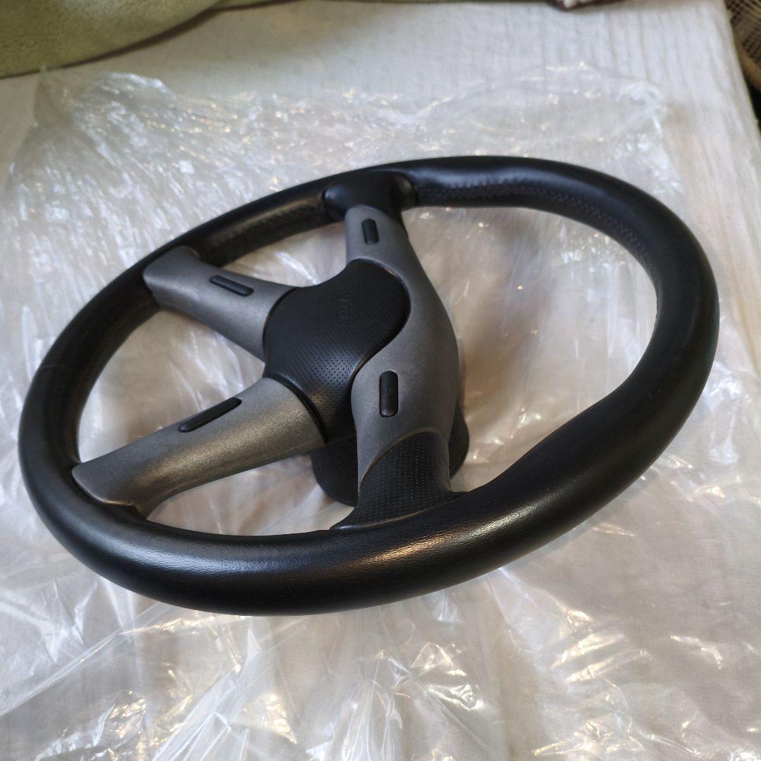 h*e様 ステアリングホイール 3本スポーク 黒/グレー