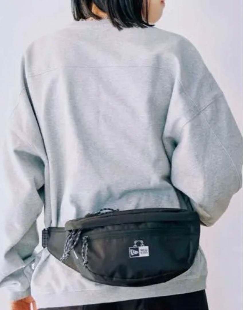 ボディバッグ（NEW ERA × familiar）