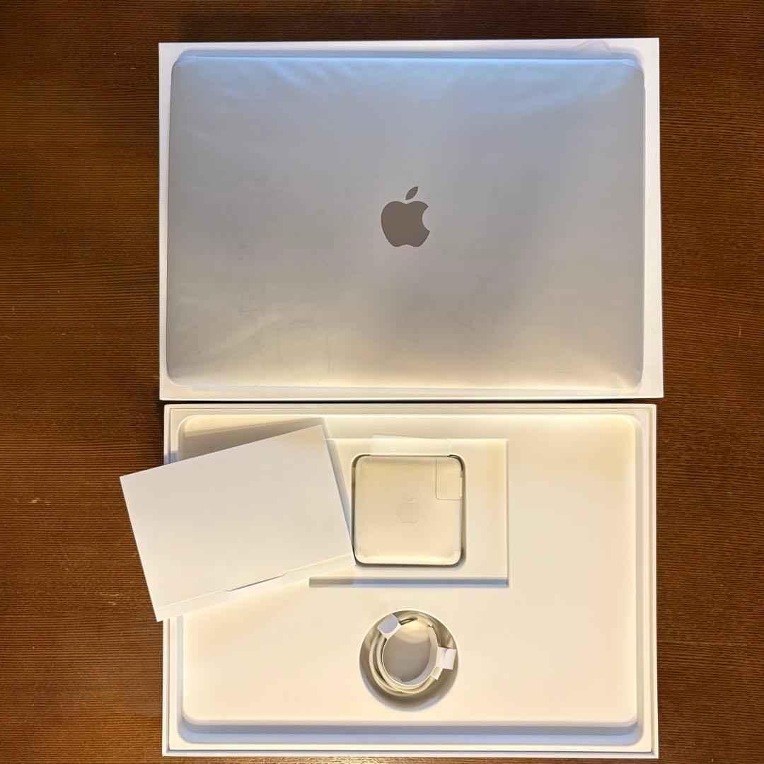 【ジャンク品】MacBook Pro 13 2017 トップケース新品交換済