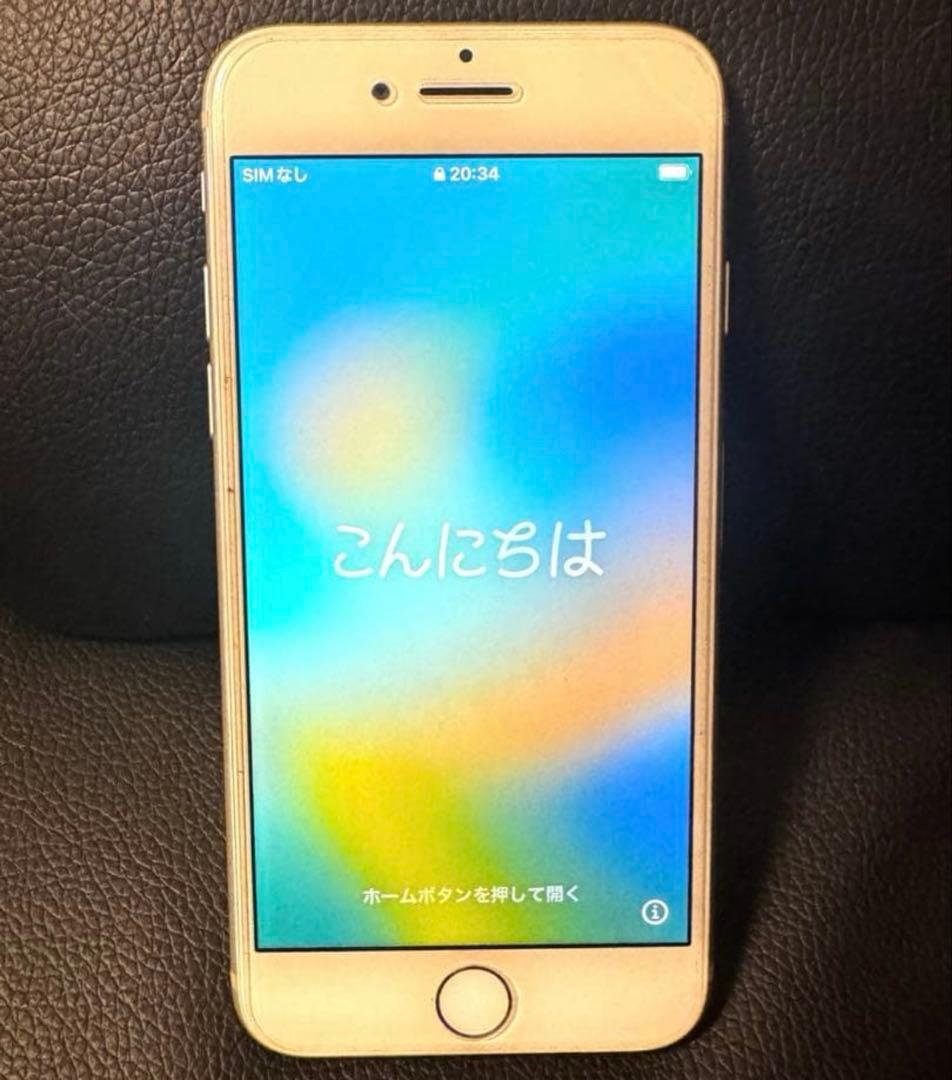 P*h様 美品 iPhone8 シルバー 64GB