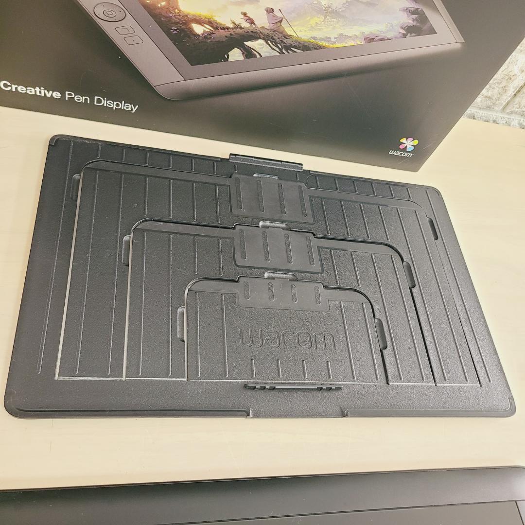 Wacom Cintiq 13HD DTK-1301/K0 液晶ペンタブレット