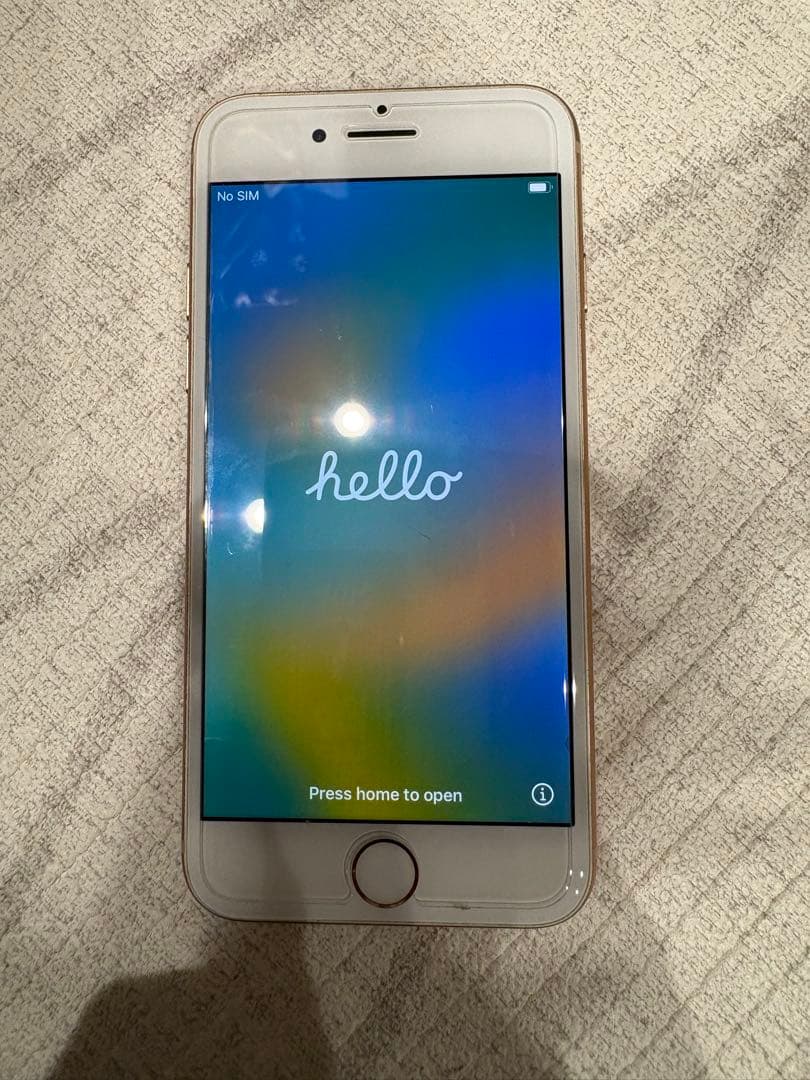 iPhone8 ゴールド　64GB