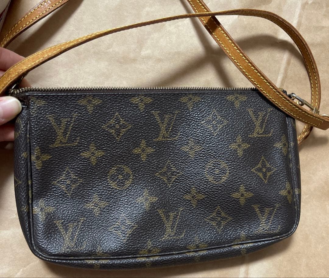 ルイヴィトン モノグラム ポーチ アクセソワール