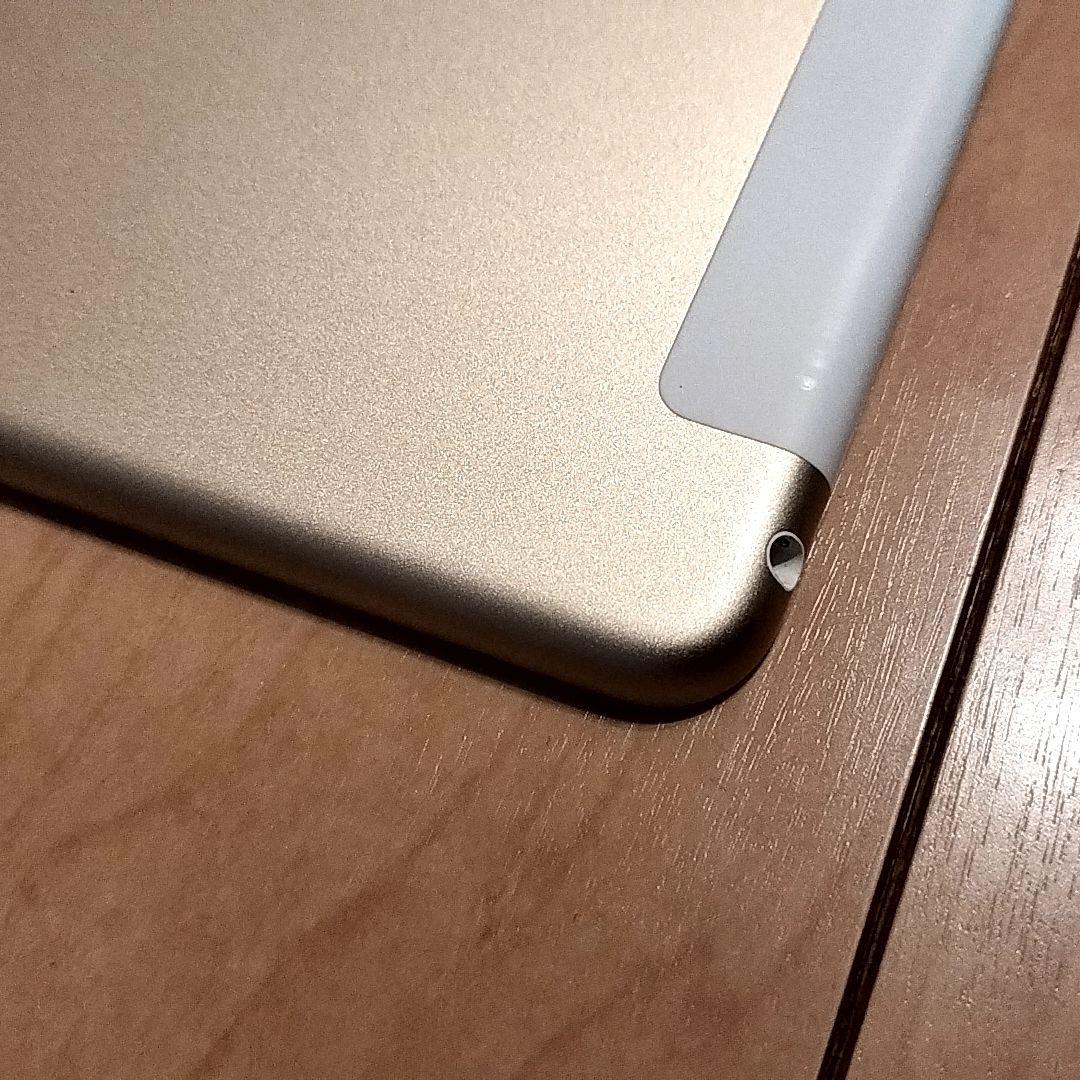 SIMフリー美品iPad mini4本体16GB