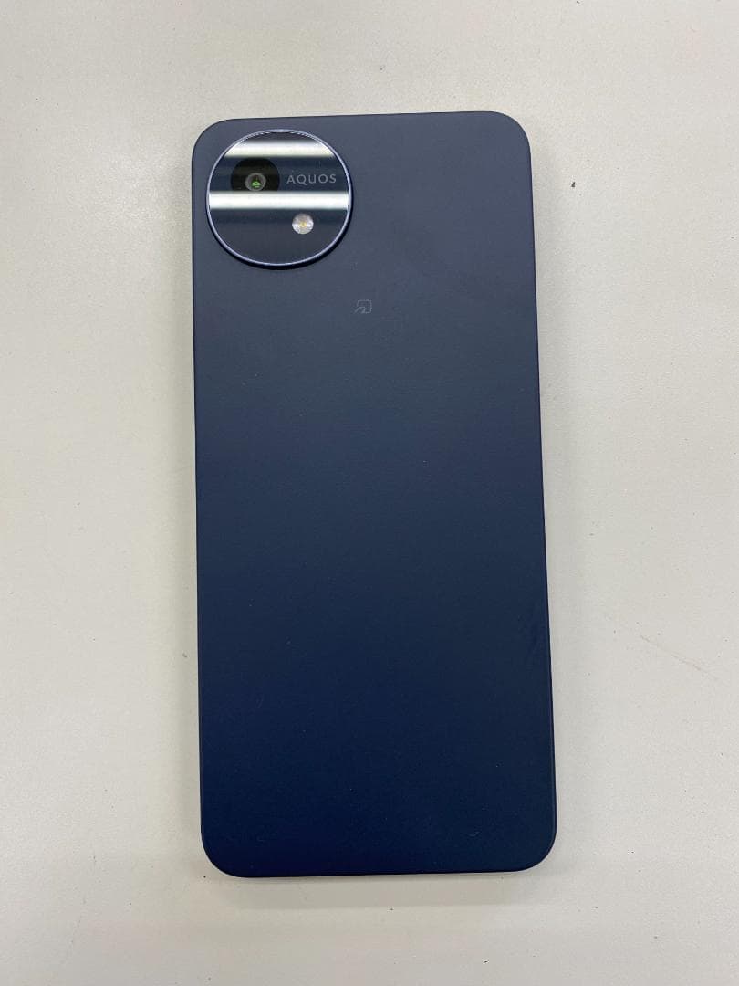 docomo AQUOS wish 4 本体