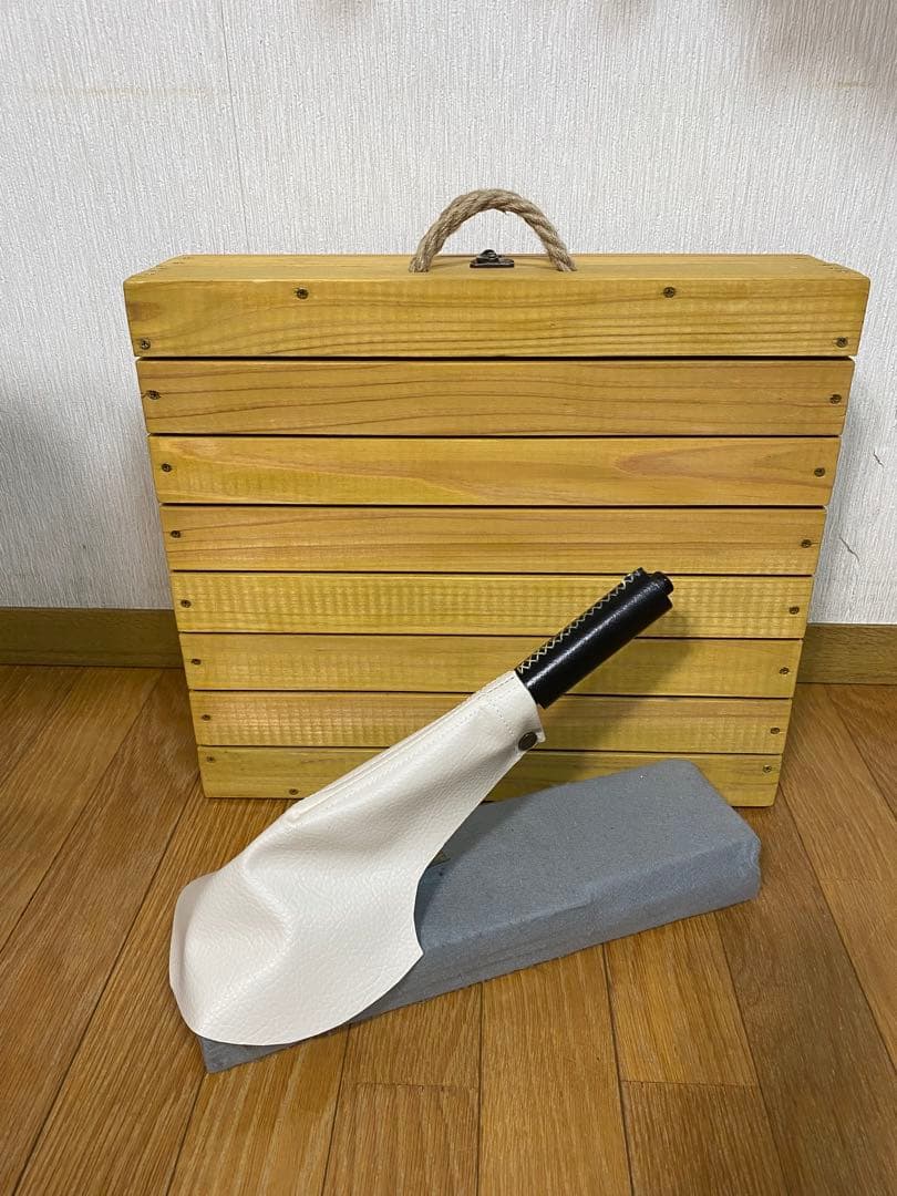 muc 2点オーダー　3wayトランクテーブル　サイドブレーキブーツ