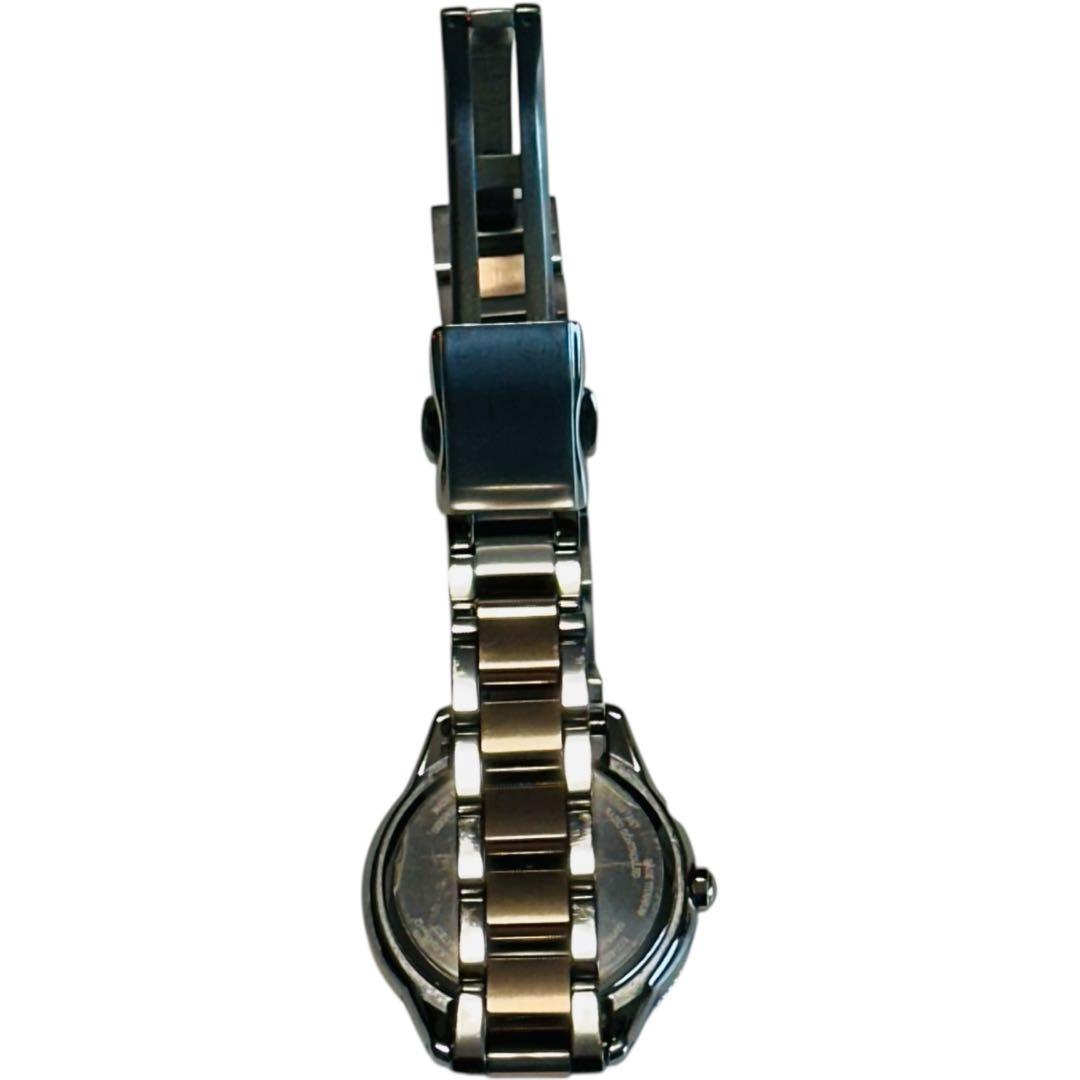 【極美品】シチズン クロスシー　限定モデル 腕時計 EE1007-67W