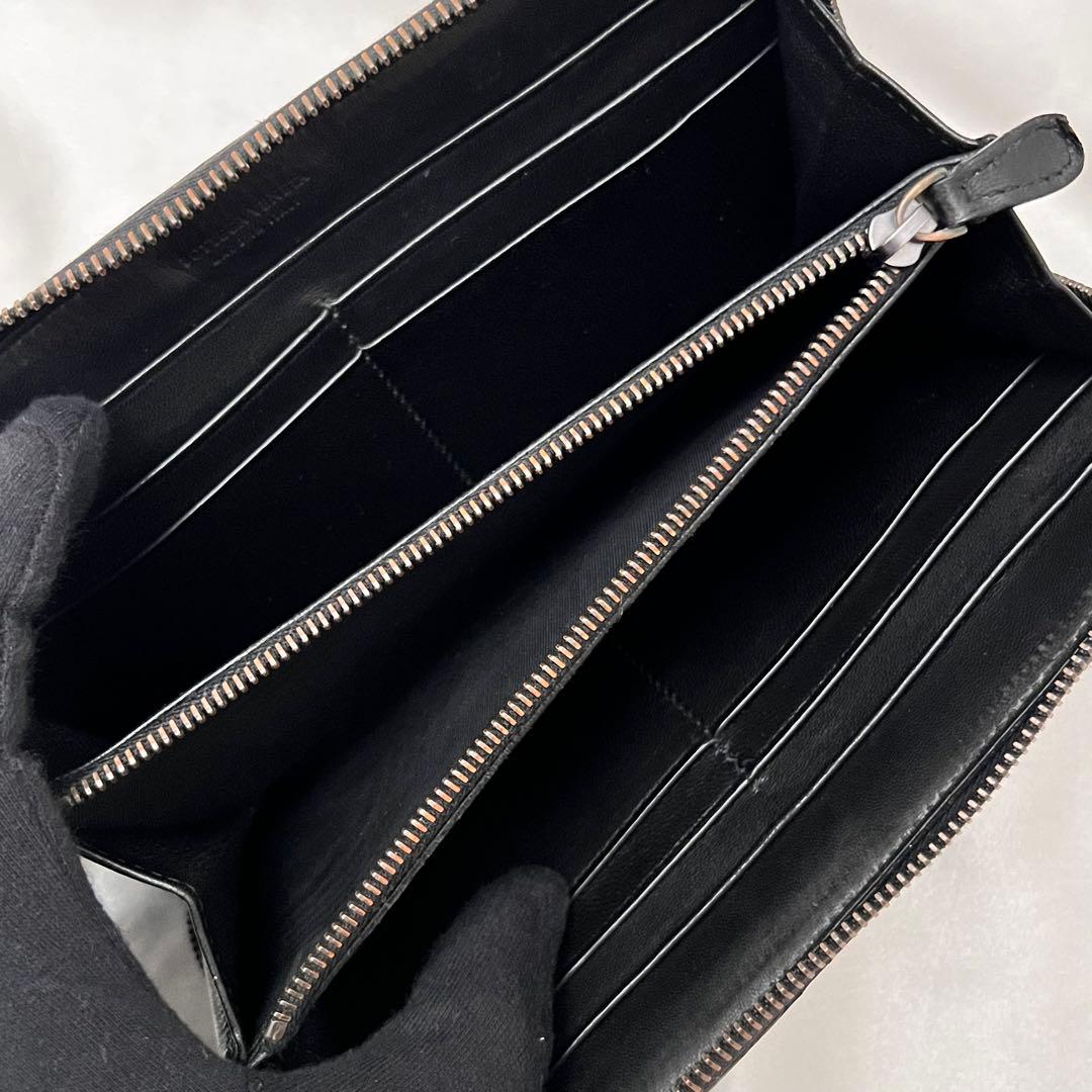 ◇レア美品◇ボッテガヴェネタ　パイソンミックス長財布　ラウンドジップ　ブラック