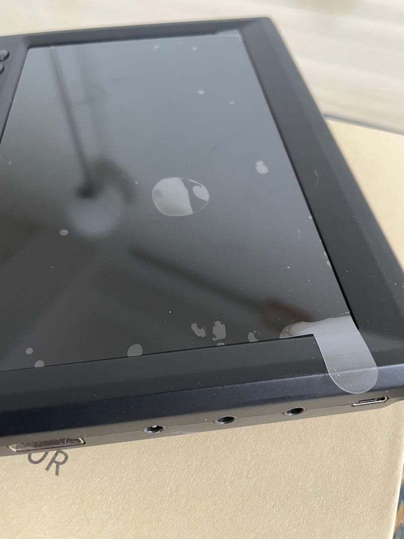 Neewer F100 7インチ カメラモニター 充電器付き