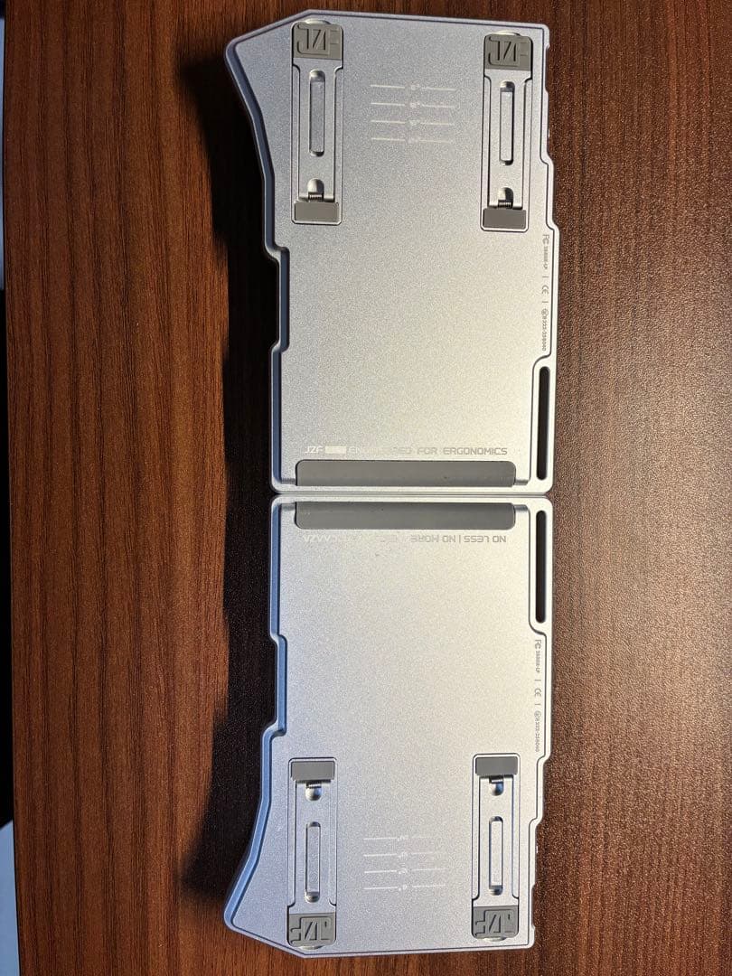 Cornix 分割キーボード シルバー