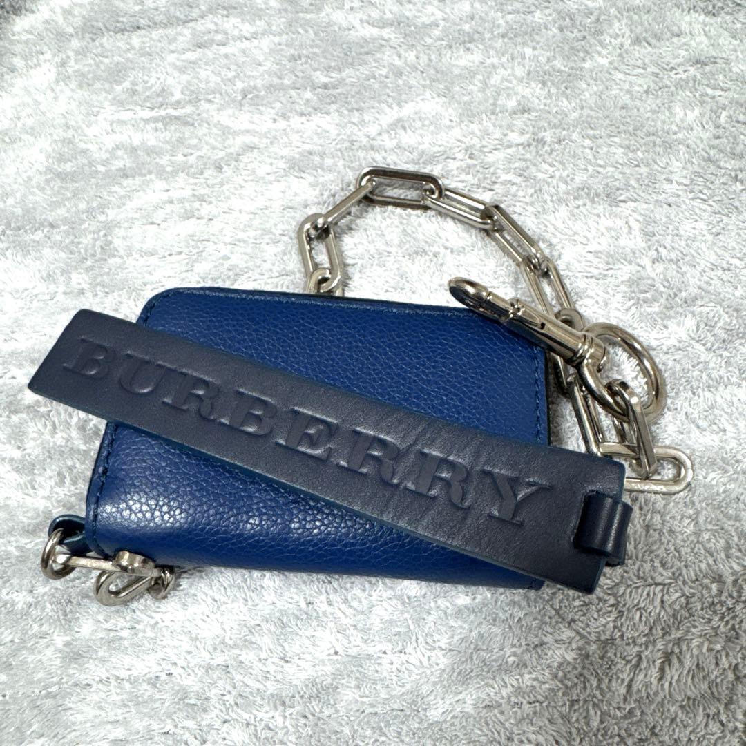 BURBERRY　バーバリー　ミニウォレット　ケース　財布　チェーン