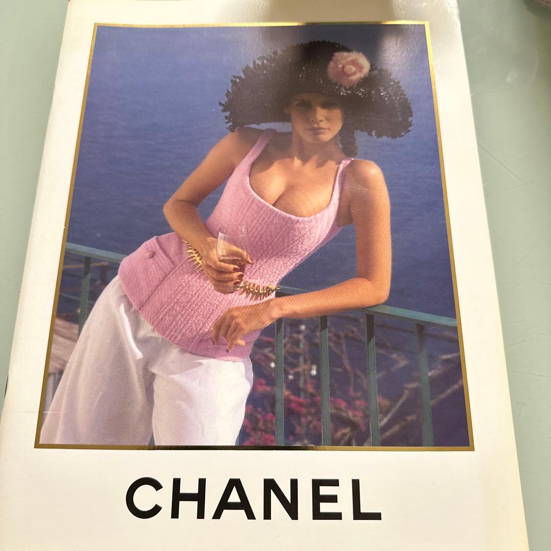 CHANEL カタログ　1993年　シャネル　クラウディアシファー レトロ