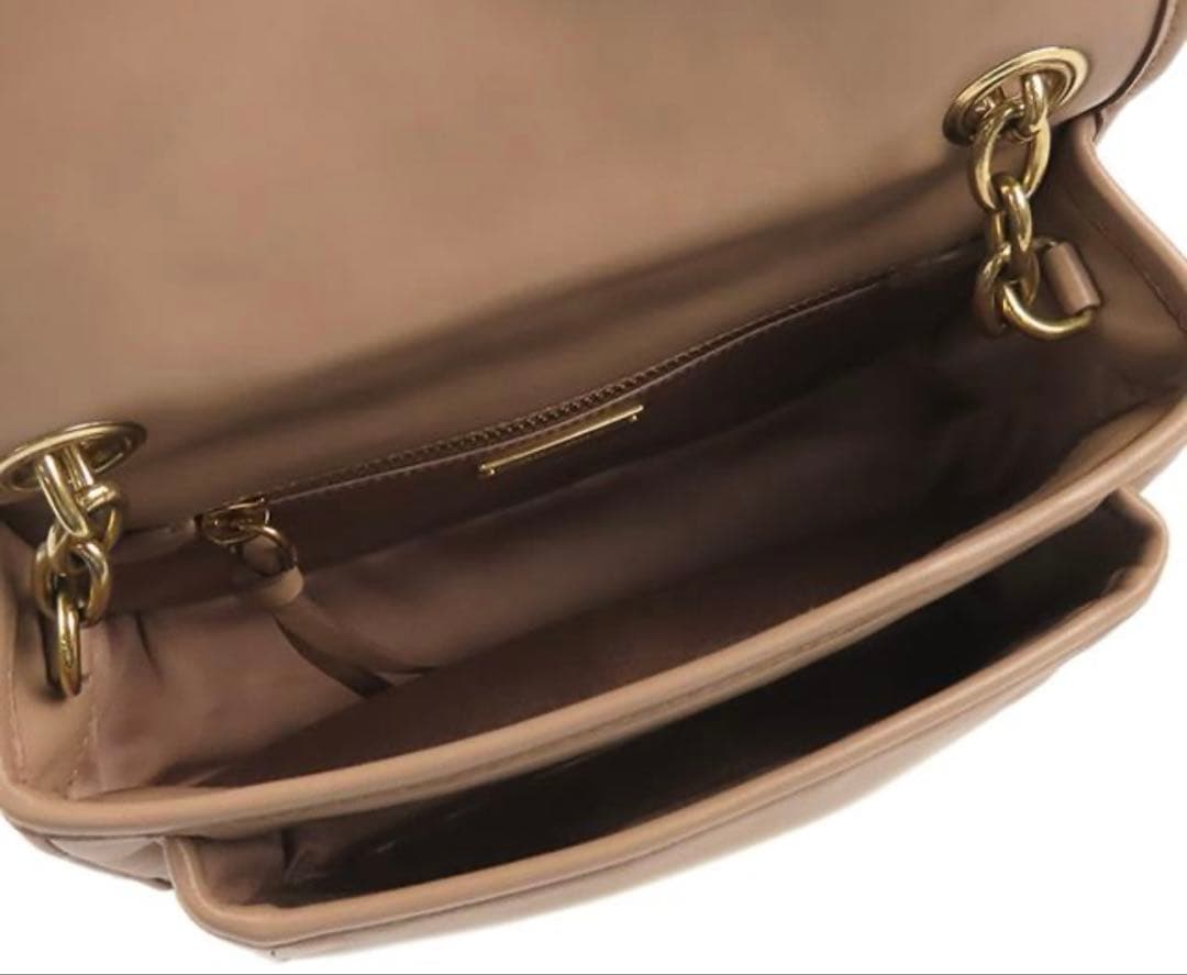 MIUMIU ミュウミュウ マテラッセ ショルダーバッグ