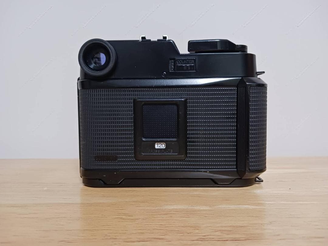 FUJICA GS645W　フィルムカメラ