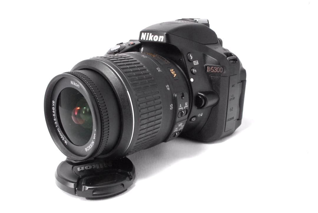 初心者向け✨美品✨手ぶれ補正機能付き✨Nikon D5300✨スマホ転送OK✨