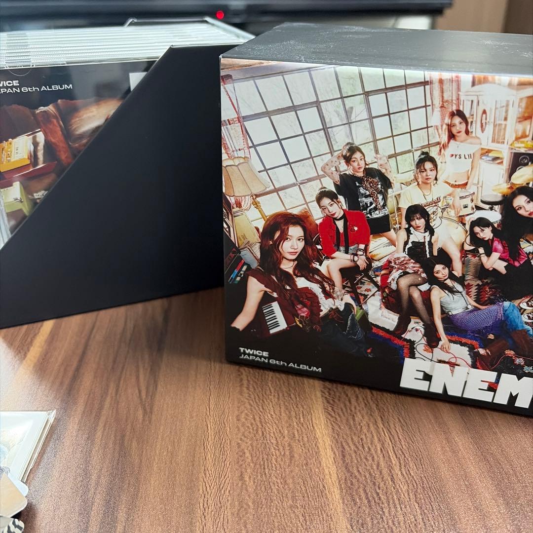TWICE ENEMY 8th Collection BOX ステッカートレカ有