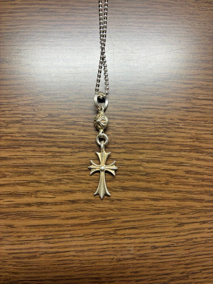 クロムハーツ ワンボールタイニーCHクロスチャーム