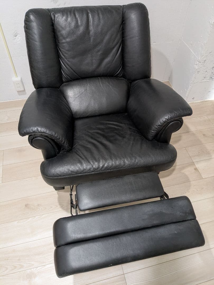 黒本革 1人掛けソファ　ロッキンチェア