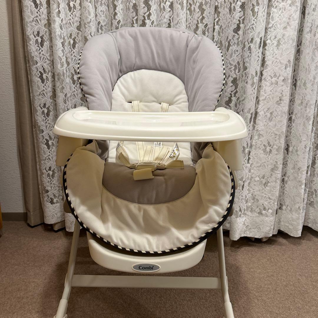 コンビ　ネムリラFF ハイローチェア