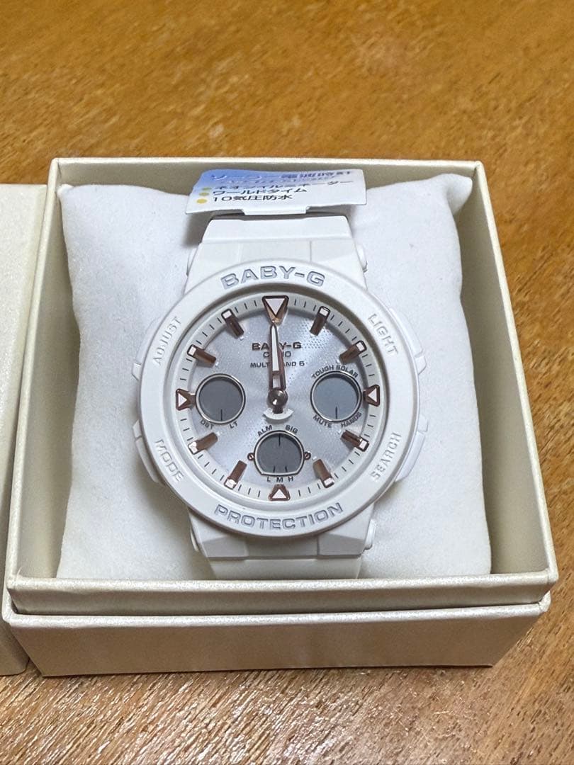BABY-G ソーラー電波時計 ホワイト