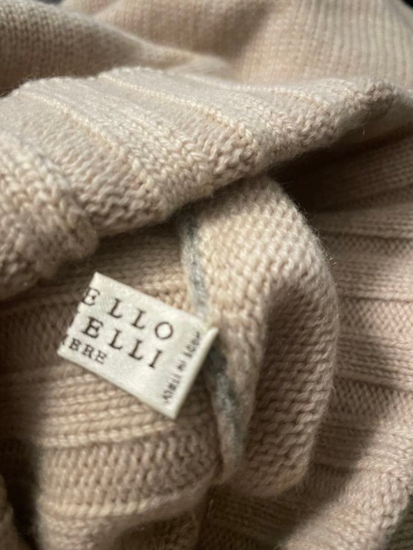 ブルネロクチネリ カシミヤ100% ベージュタートルネックセーター