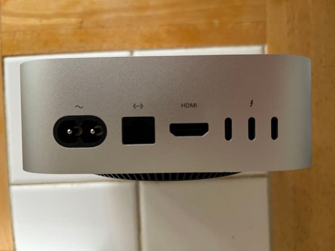 Mac Mini M4 (2024) 超美品