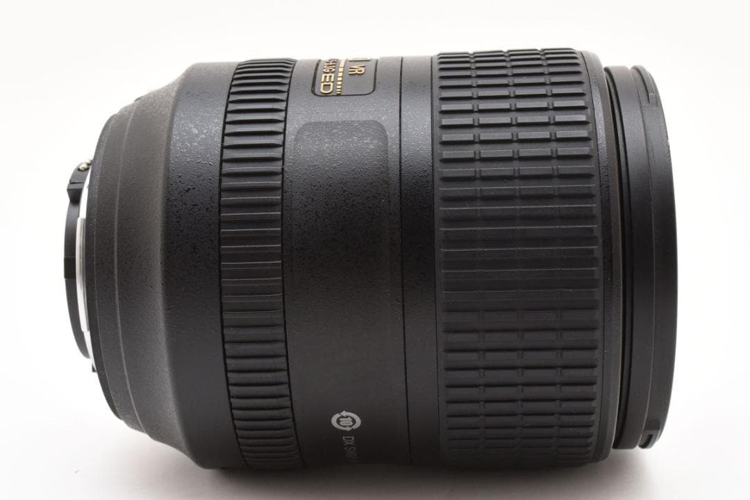 動作品 Nikon AF-S 18-300mm F3.5-6.3G ED VR