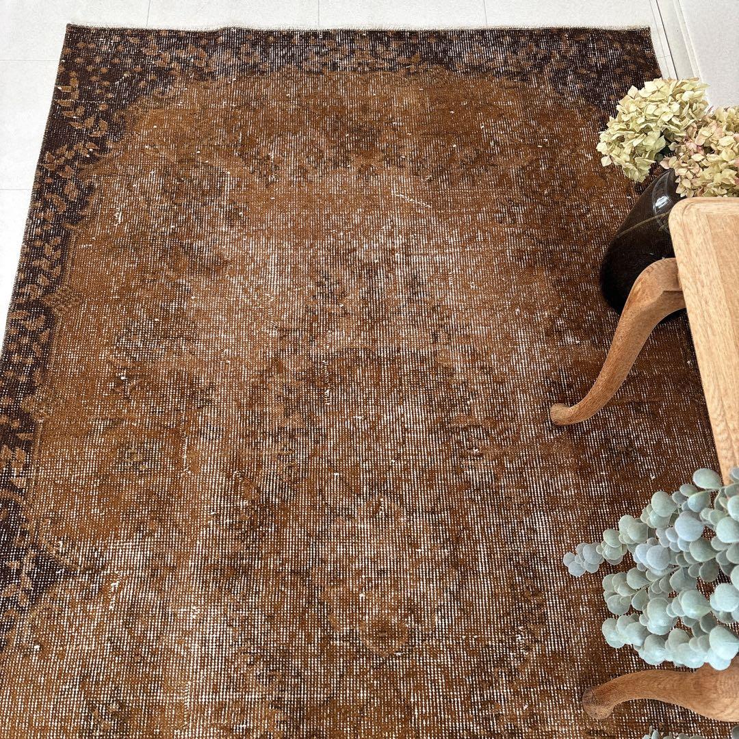 トルコ　ヴィンテージラグ　ブラウン　オーバーダイ