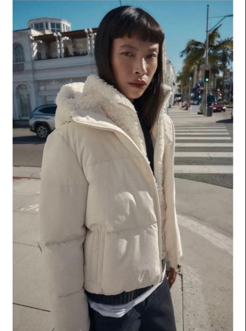 ZARA フェイクシープスキンフード付き撥水ウィンドブレーカーアノラック S