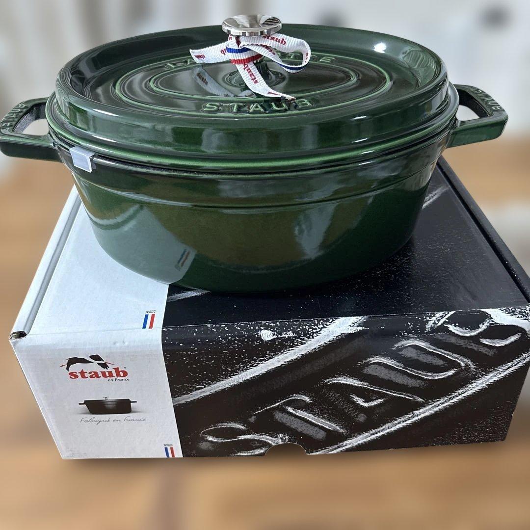 STAUB ココット オーバル 27㎝　バジルグリーン　新品未使用　正規店購入