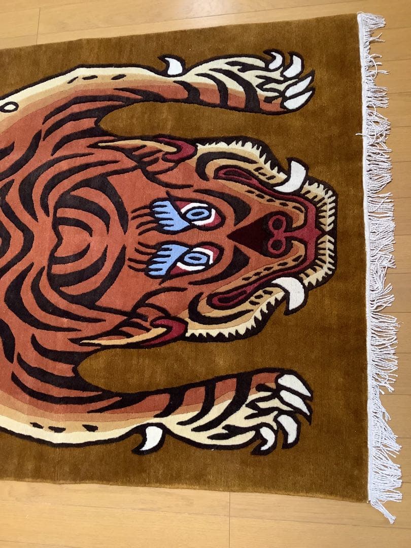 SALE 『本物』 チベット絨毯　チベタンタイガー　特大　約183cm