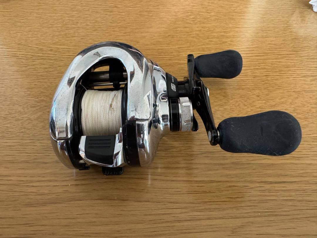 12アンタレスhg/15メタニウムdchg 右