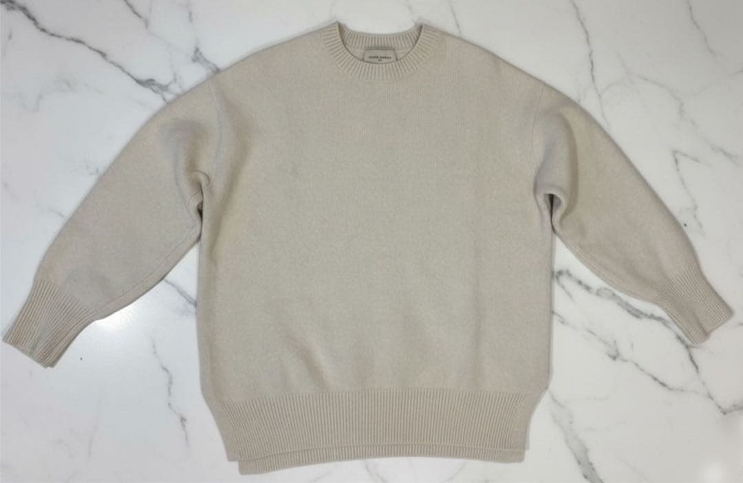 たまご　ユナイテッドアローズ フォックスカシミヤクルーネックニット