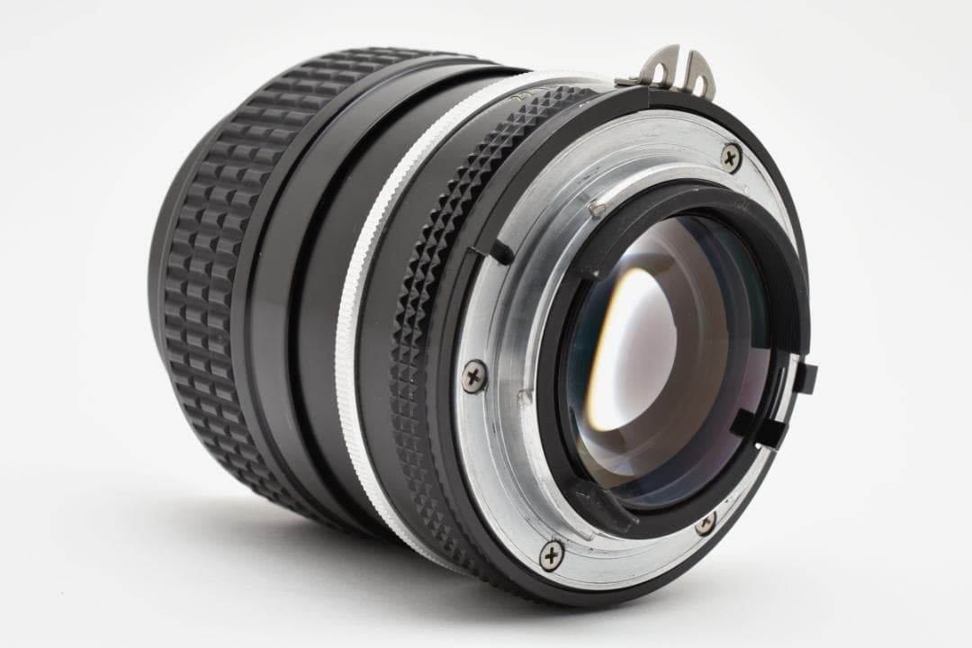 ★極上品★ Nikon Ai NIKKOR 105mm F2.5 単焦点レンズ