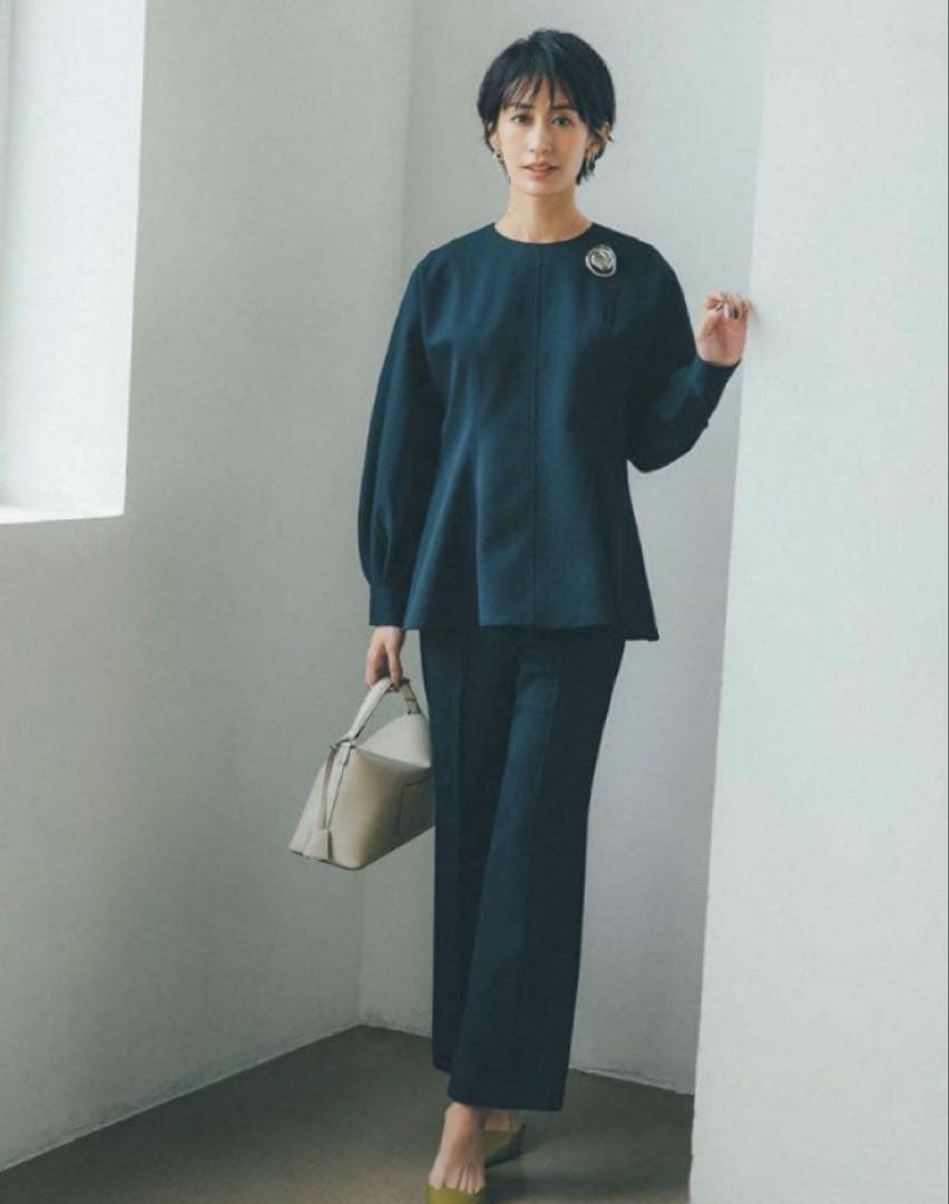 美品✨ミラオーウェン ペプラムトップスシガレットパンツSET UP