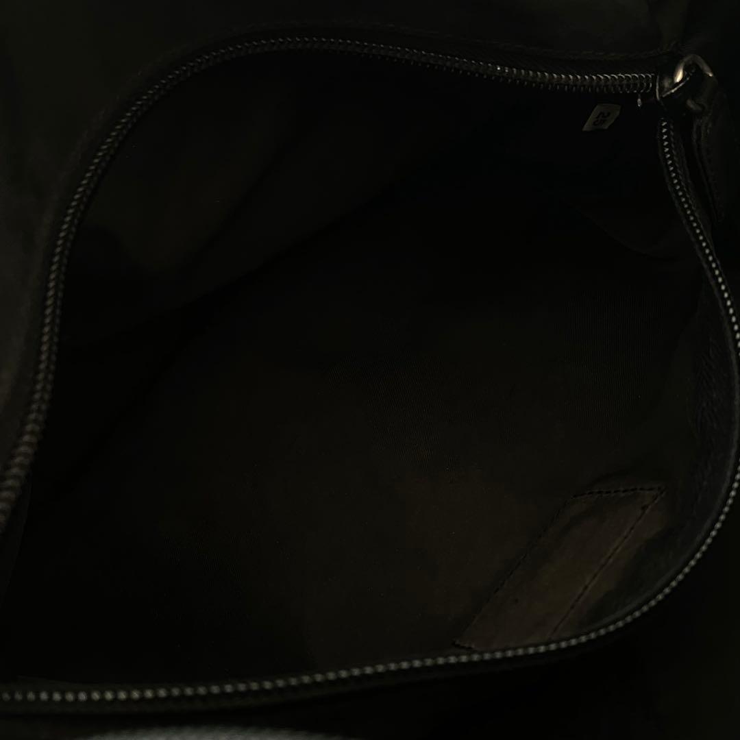 PRADA プラダ メッセンジャーバッグ 三角ロゴ ナイロン ブラック 白タグ