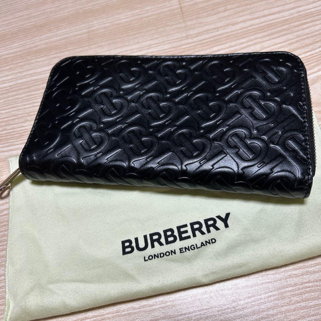 BURBERRY 黒 長財布