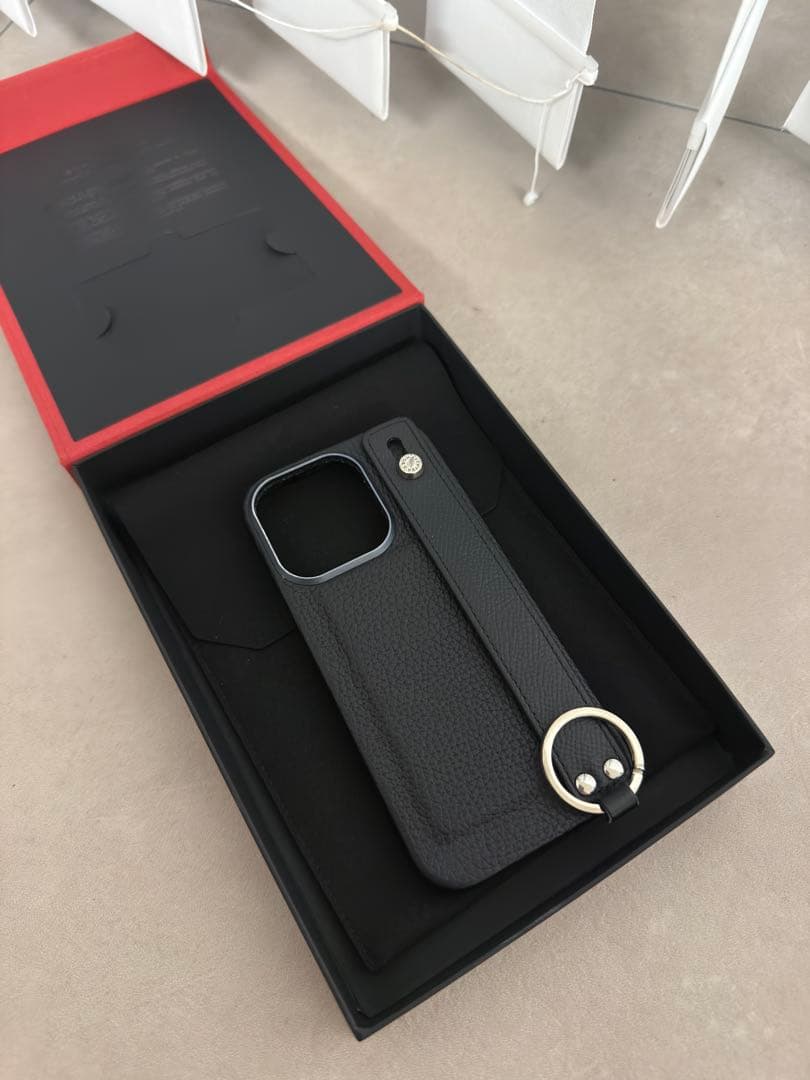 BONAVENTURA -iPhone 16 Pro ハンドル付きバックカバー