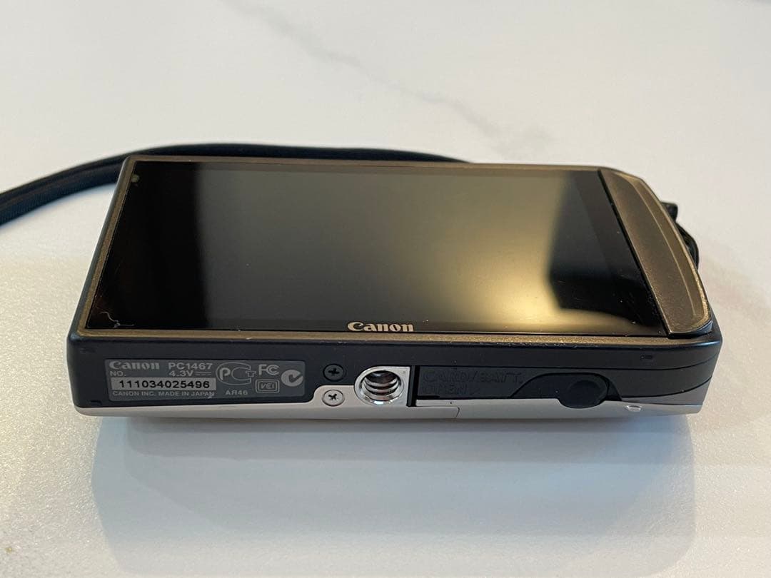 Canon IXY 10Sデジタルカメラ14.1 -ジャンク