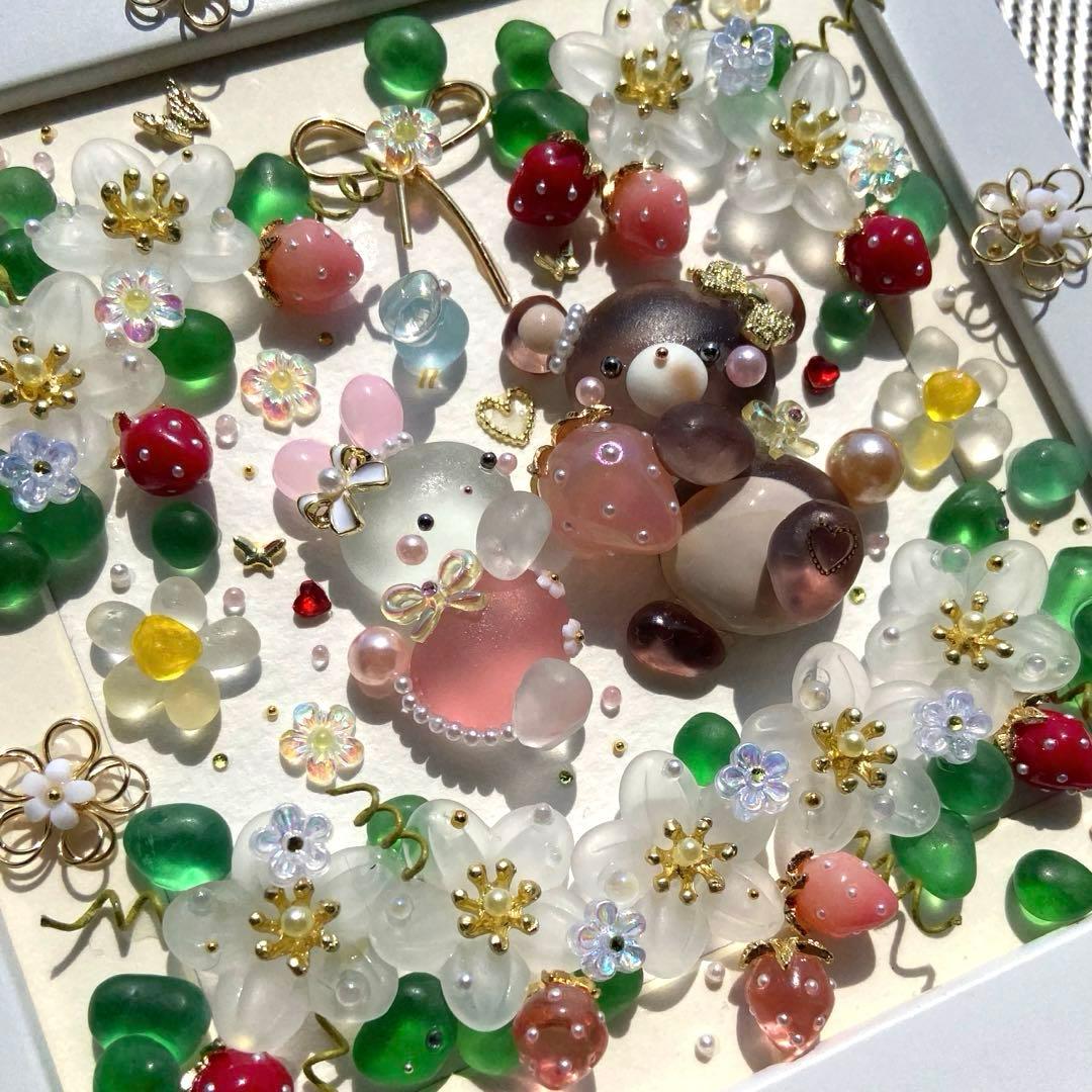 ♡いちごの中でいちごプレゼント♡シーグラスアート おおきなくまさん＆うさぎさん