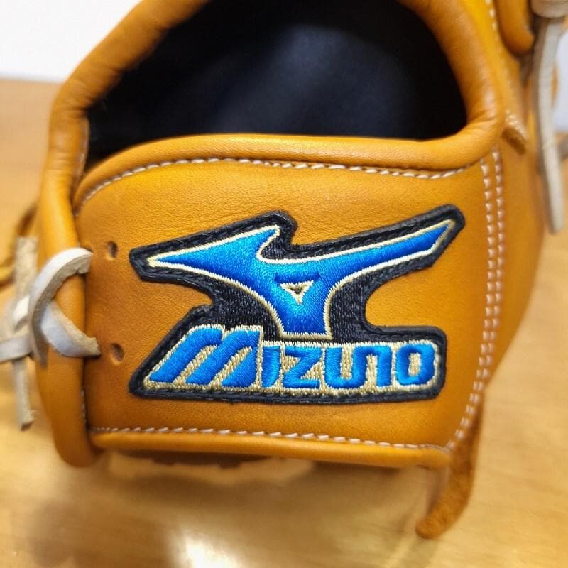 ミズノ 松井秀喜モデル 限定 ゴジラ型ウェブ 良品 外野用 軟式グローブ