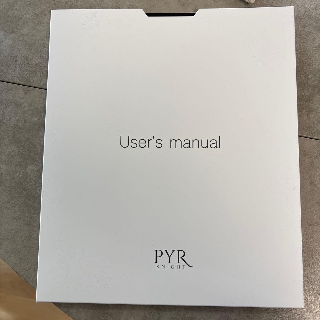 PYR KNIGHT 美顔器 充電器・スタンド付き、箱あり、新品のジェル一本付き