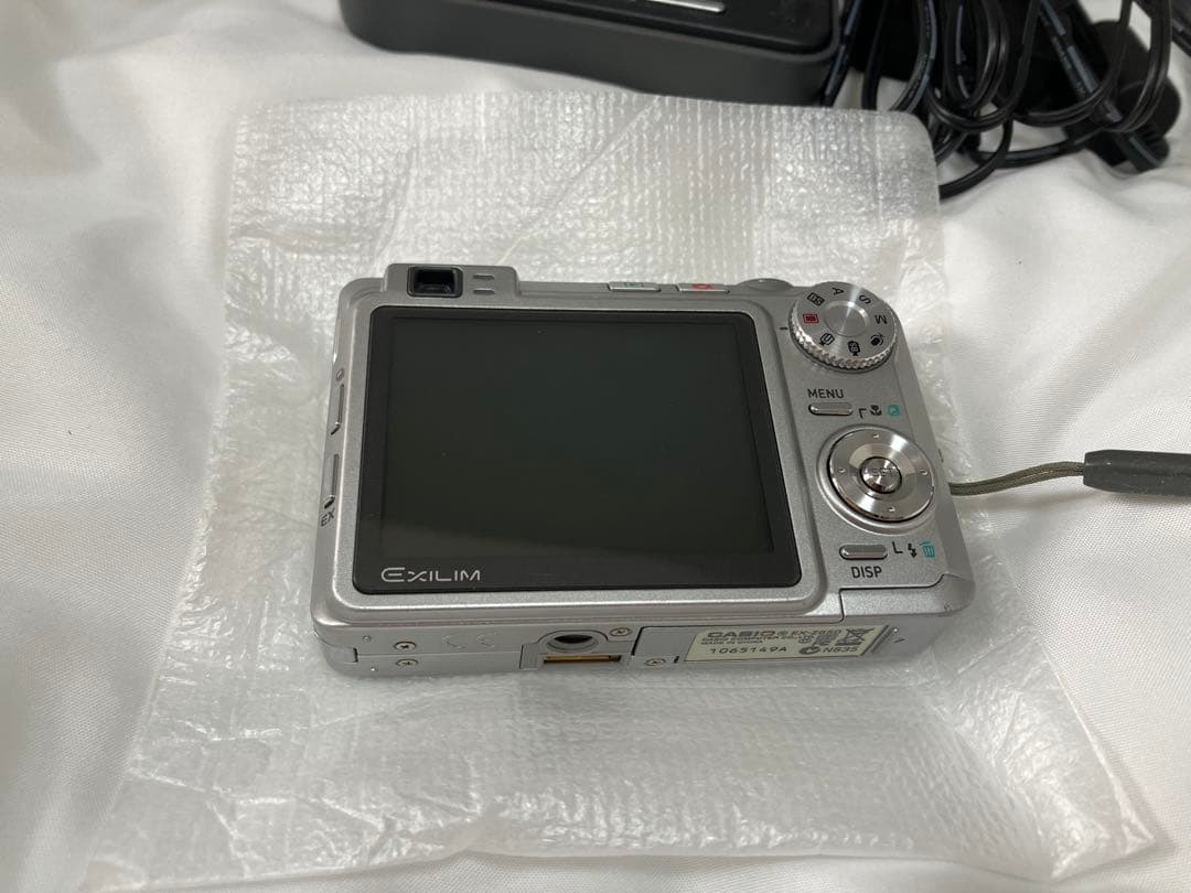 【値下げ】CASIO EXILIM EX-Z850 デジタルカメラ 2006年製